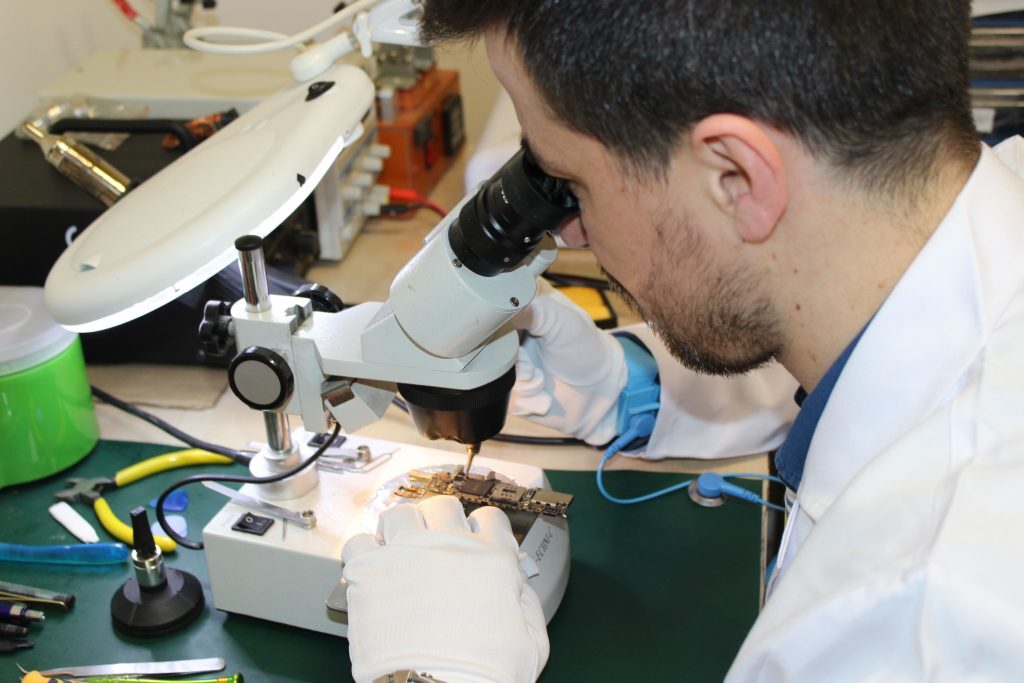 iPhone Teknik Servis