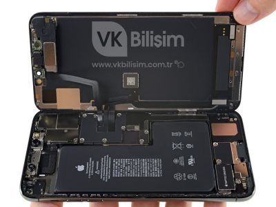 iPhone 11 Pro Max Arka Cam Değişimi